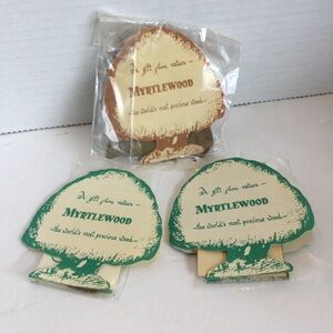 Myrtlewood Vintage Set of 3 Spice Leaf in Package